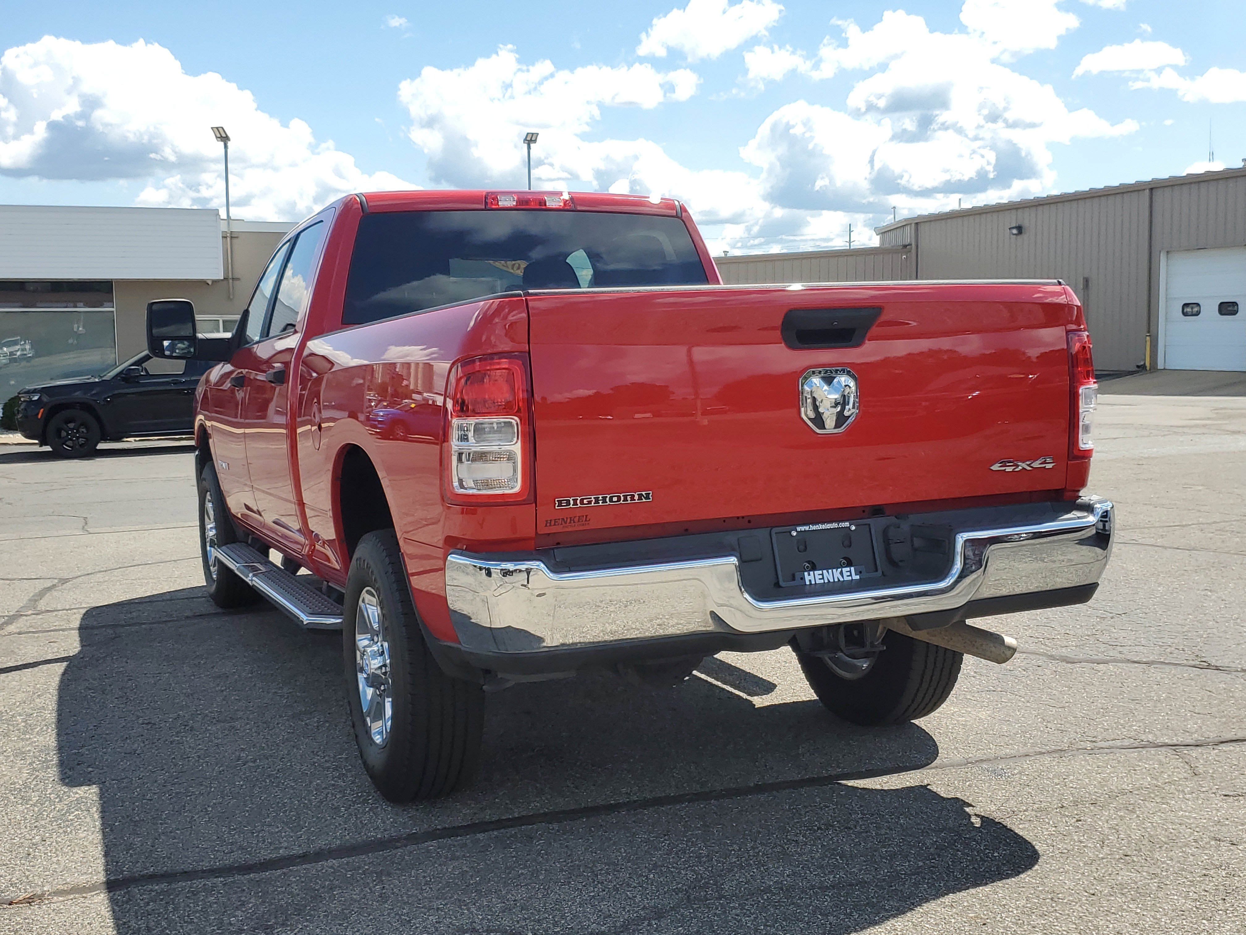Used 2024 RAM 2500 Big Horn w/ Bed Utility Group image 3