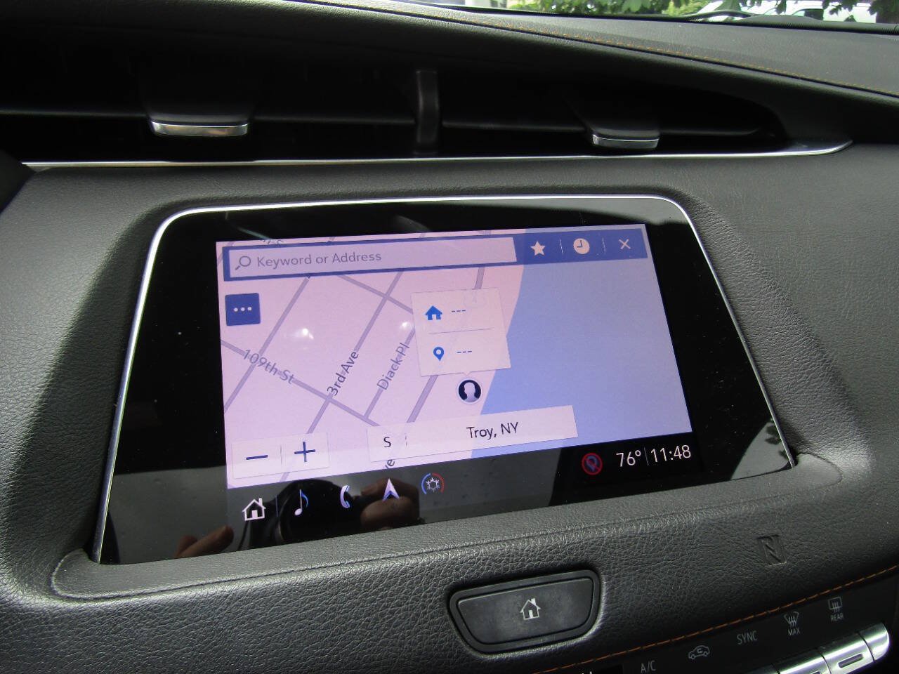 Used 2019 Cadillac XT4 Sport AWD/4WD image 15