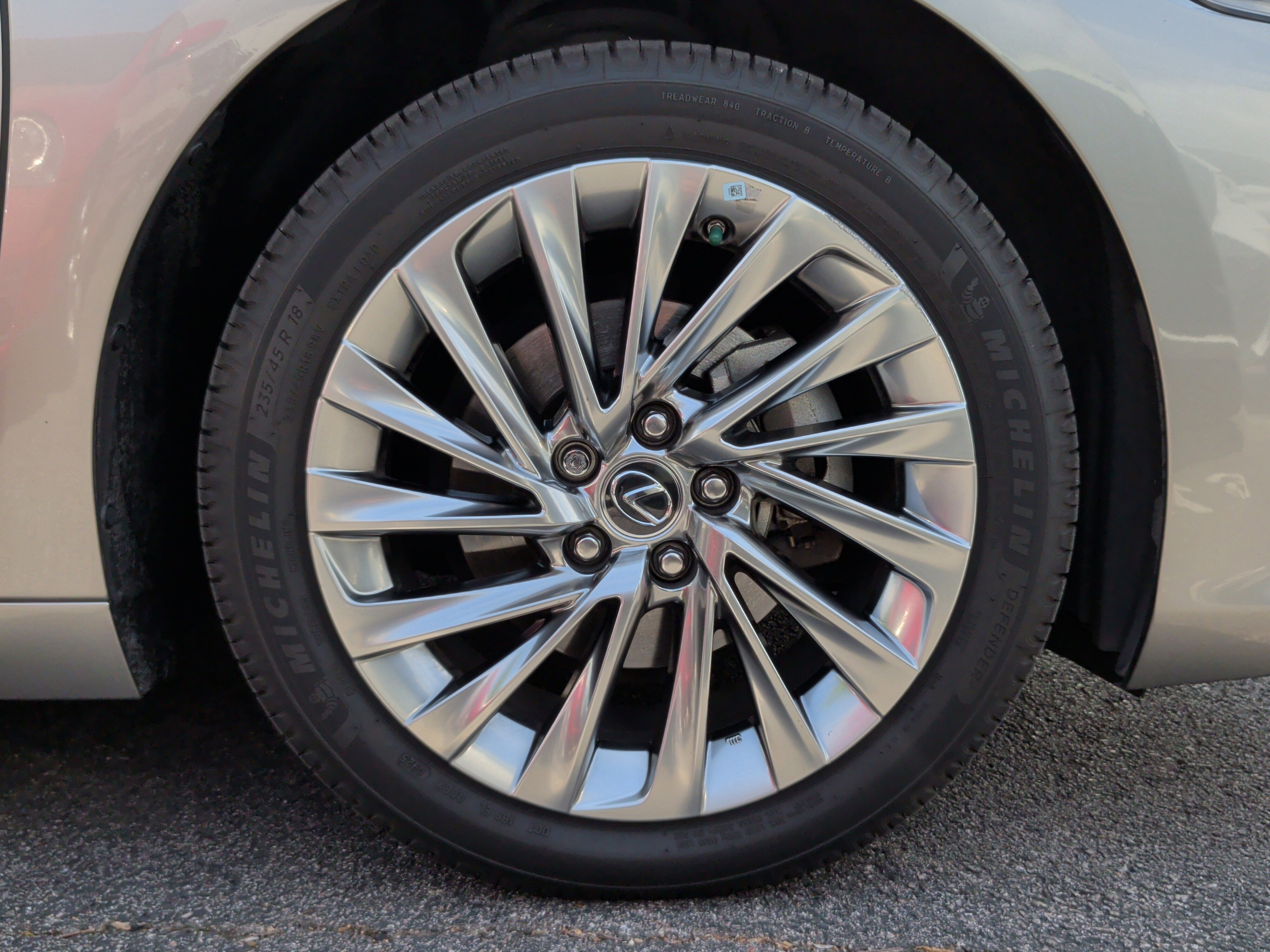 Used 2021 Lexus ES 350 Ultra Luxury w/ Accessory Package 2 image 12