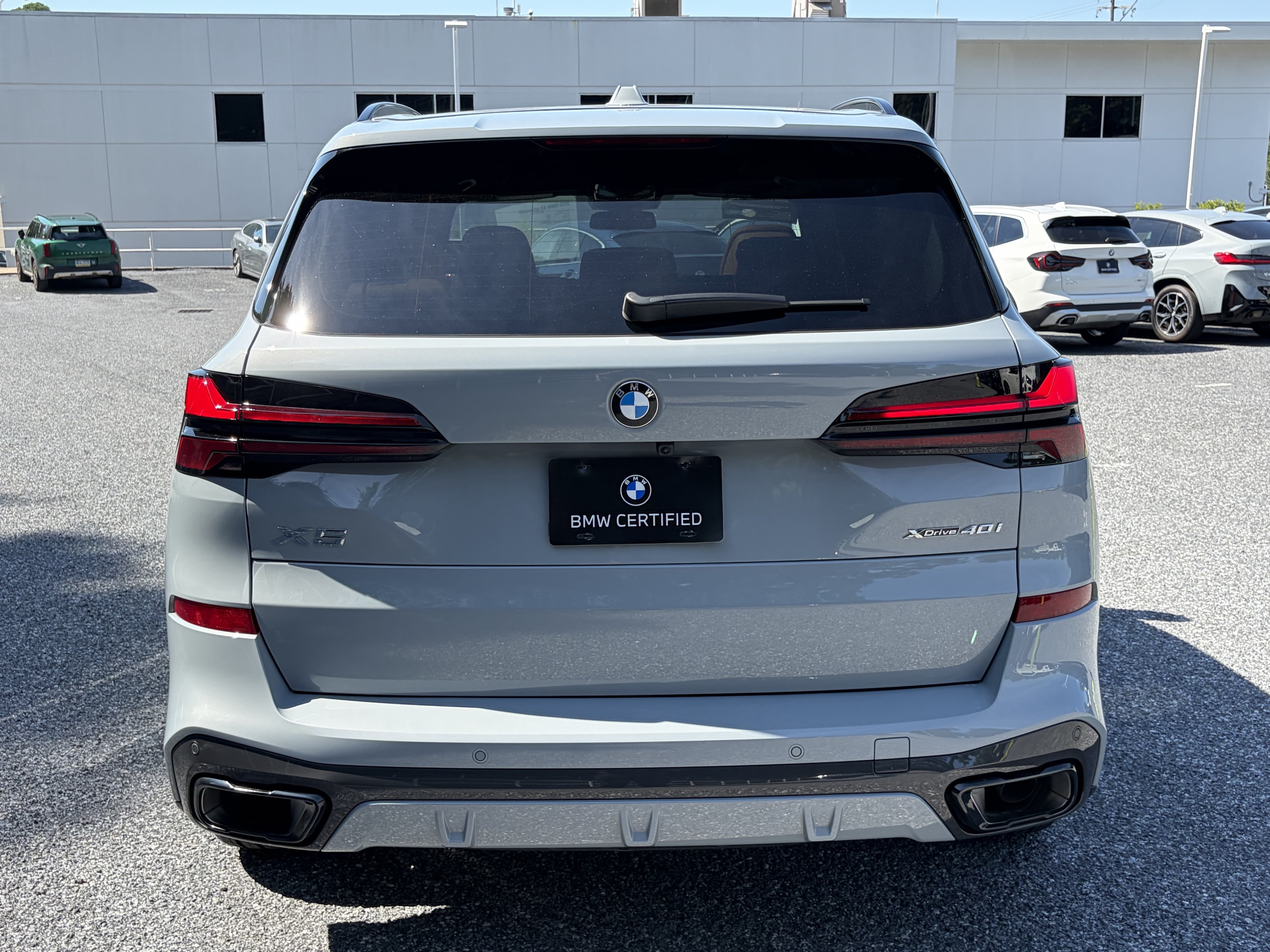 Used 2025 BMW X5 xDrive40i w/ M Sport Package AWD/4WD image 6