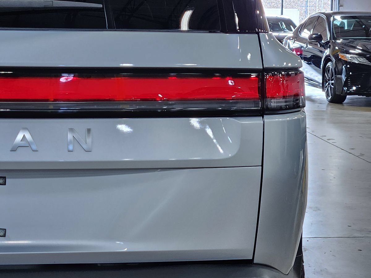 Used 2024 Rivian R1S Adventure Dual AWD/4WD image 22