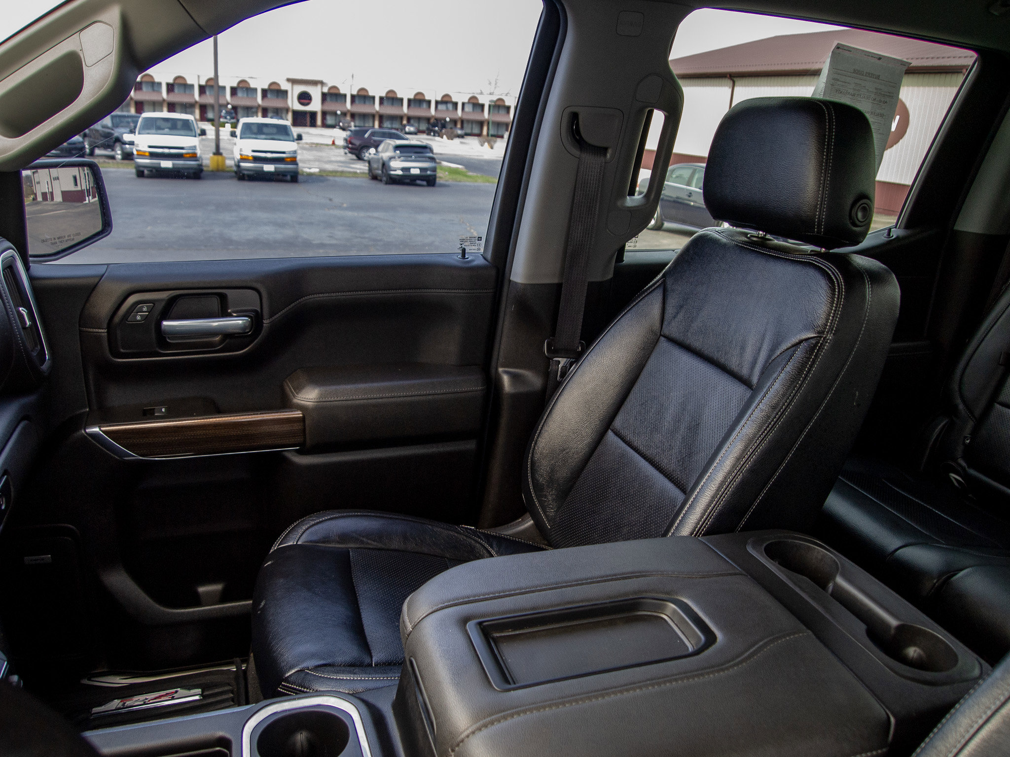 Used 2021 Chevrolet Silverado 1500 LT Trail Boss w/ Convenience Package II AWD/4WD image 13