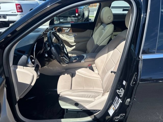 Used 2022 Mercedes-Benz GLC 300 4MATIC image 15