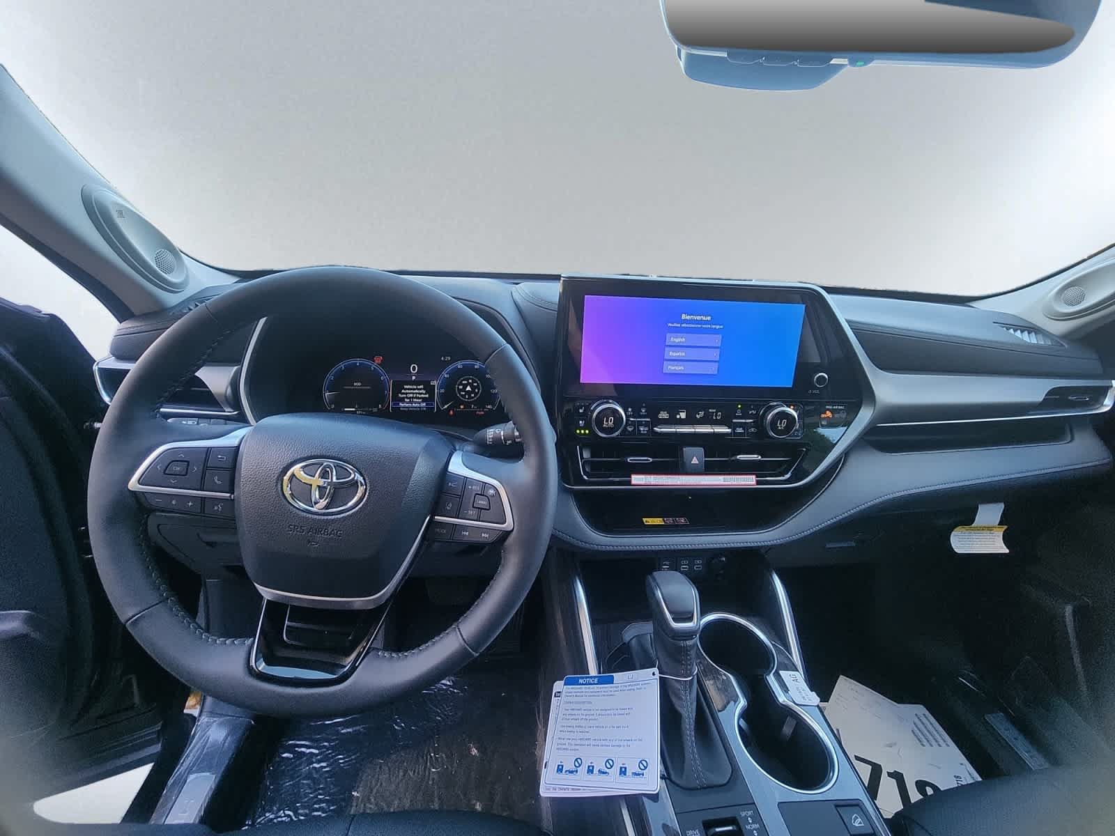 New 2026 Toyota Highlander Limited AWD/4WD image 6