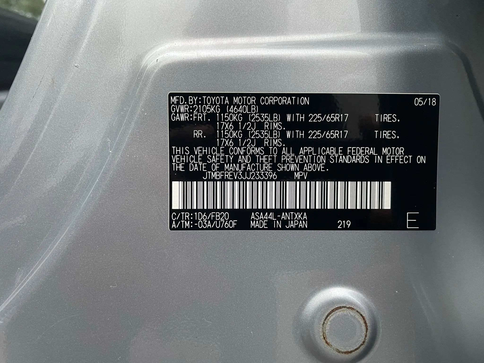 Used 2018 Toyota RAV4 LE w/ Carpet Mat Package image 51