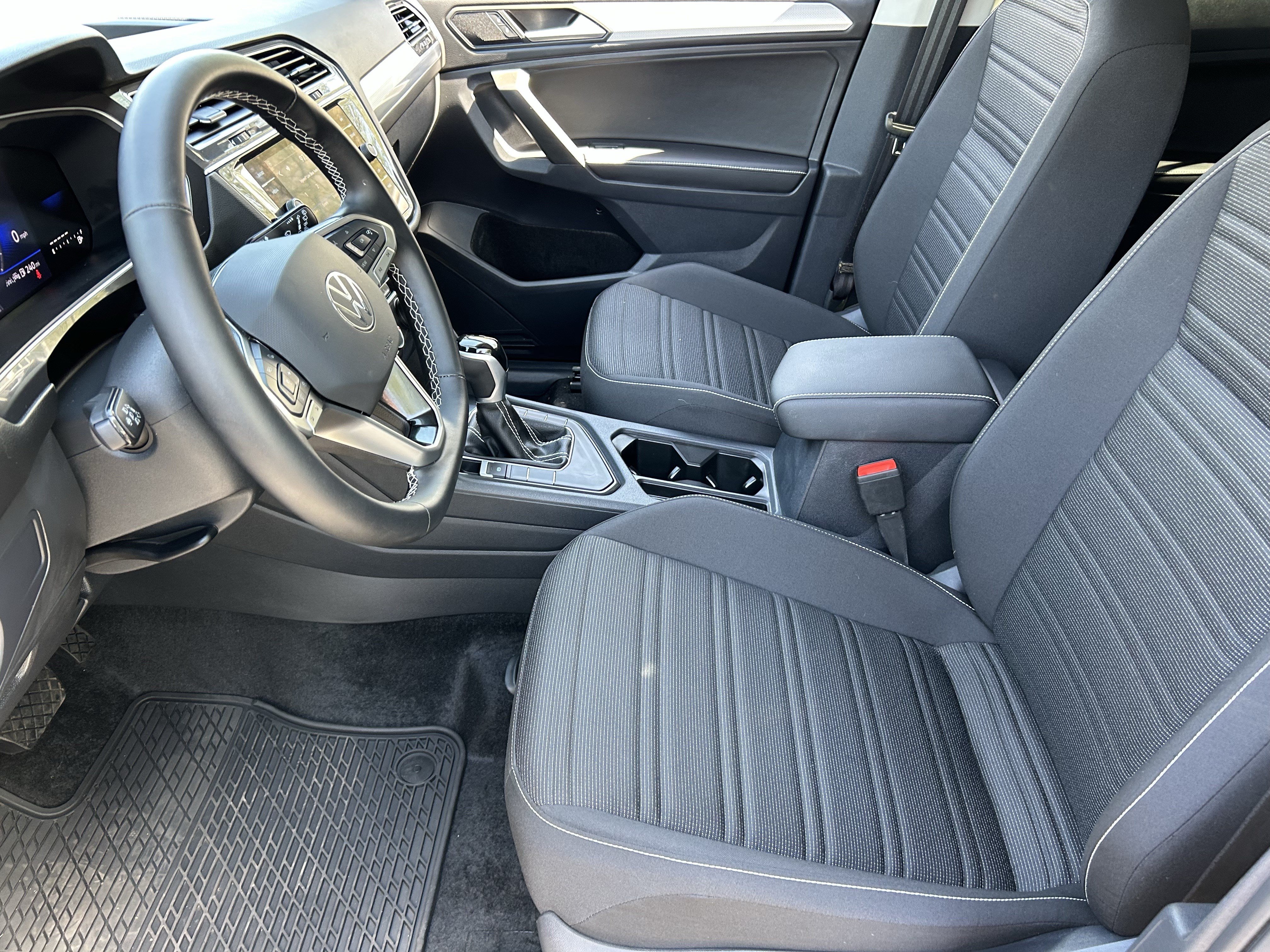 Used 2024 Volkswagen Tiguan S FWD image 17