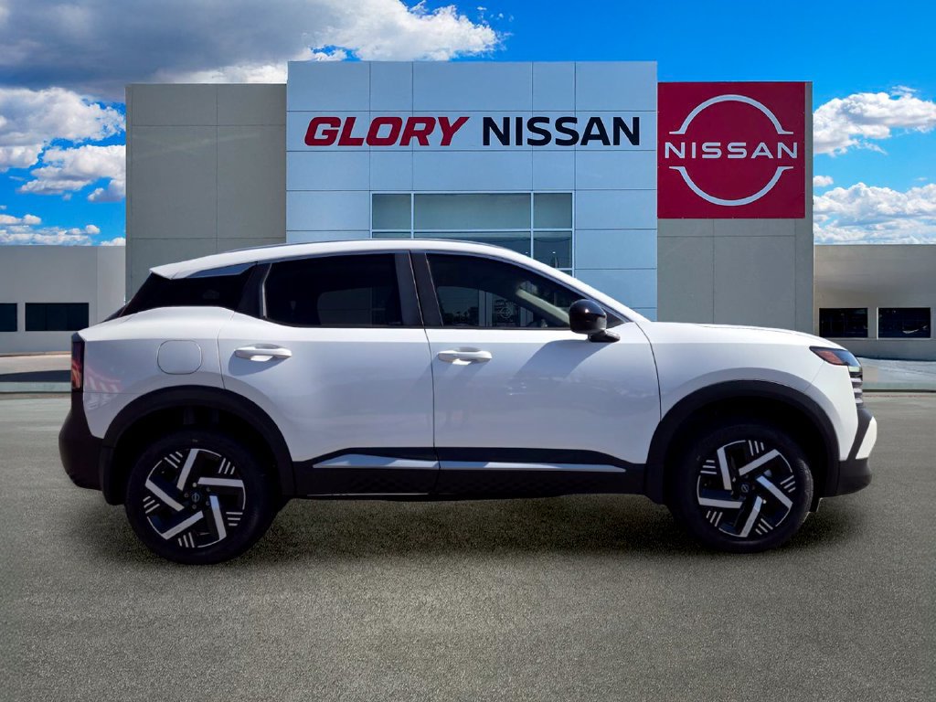 New 2027 Nissan Kicks SV FWD image 5