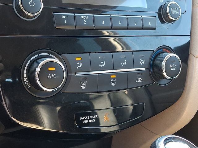 Used 2017 Nissan Rogue S image 15