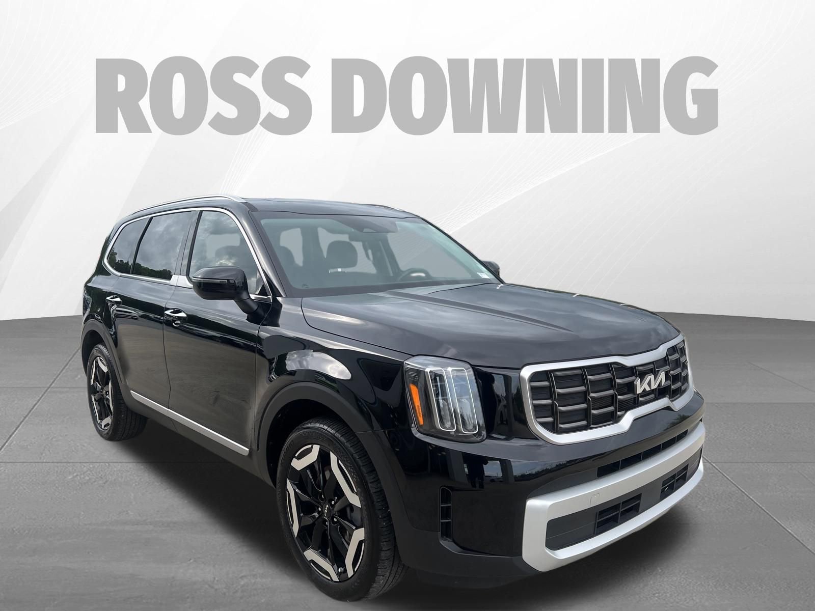 Used 2025 Kia Telluride S FWD image 3