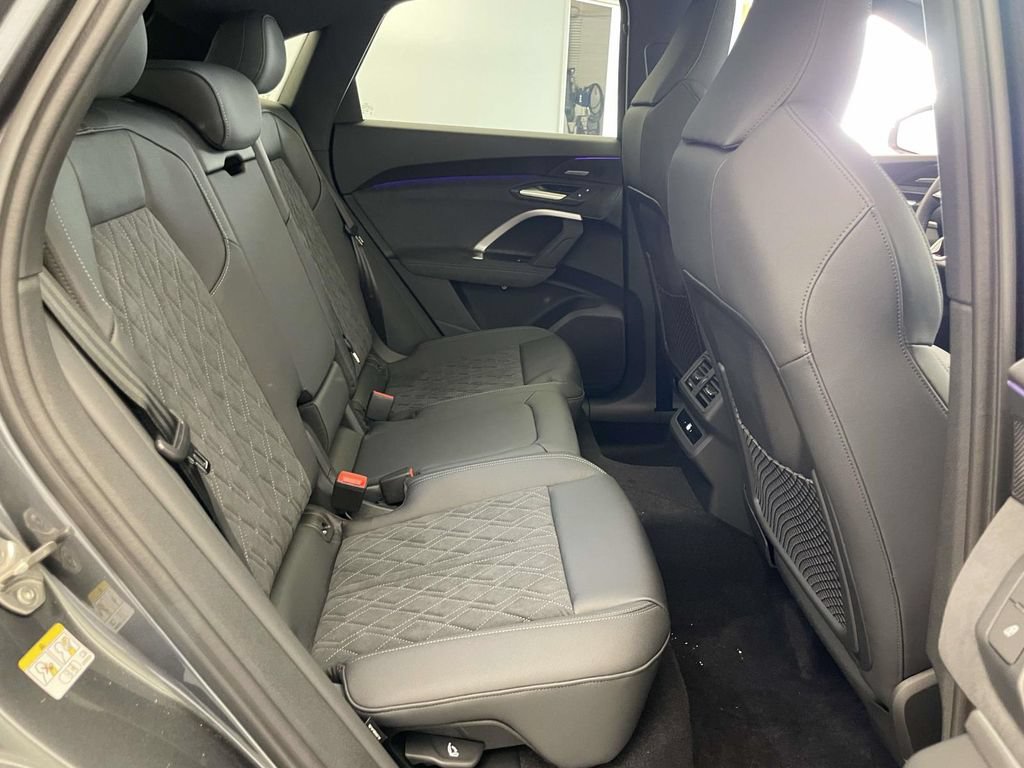 New 2026 Audi SQ5 Premium Plus AWD/4WD image 22