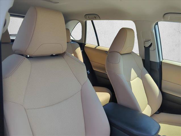 Certified 2024 Toyota RAV4 LE FWD image 28
