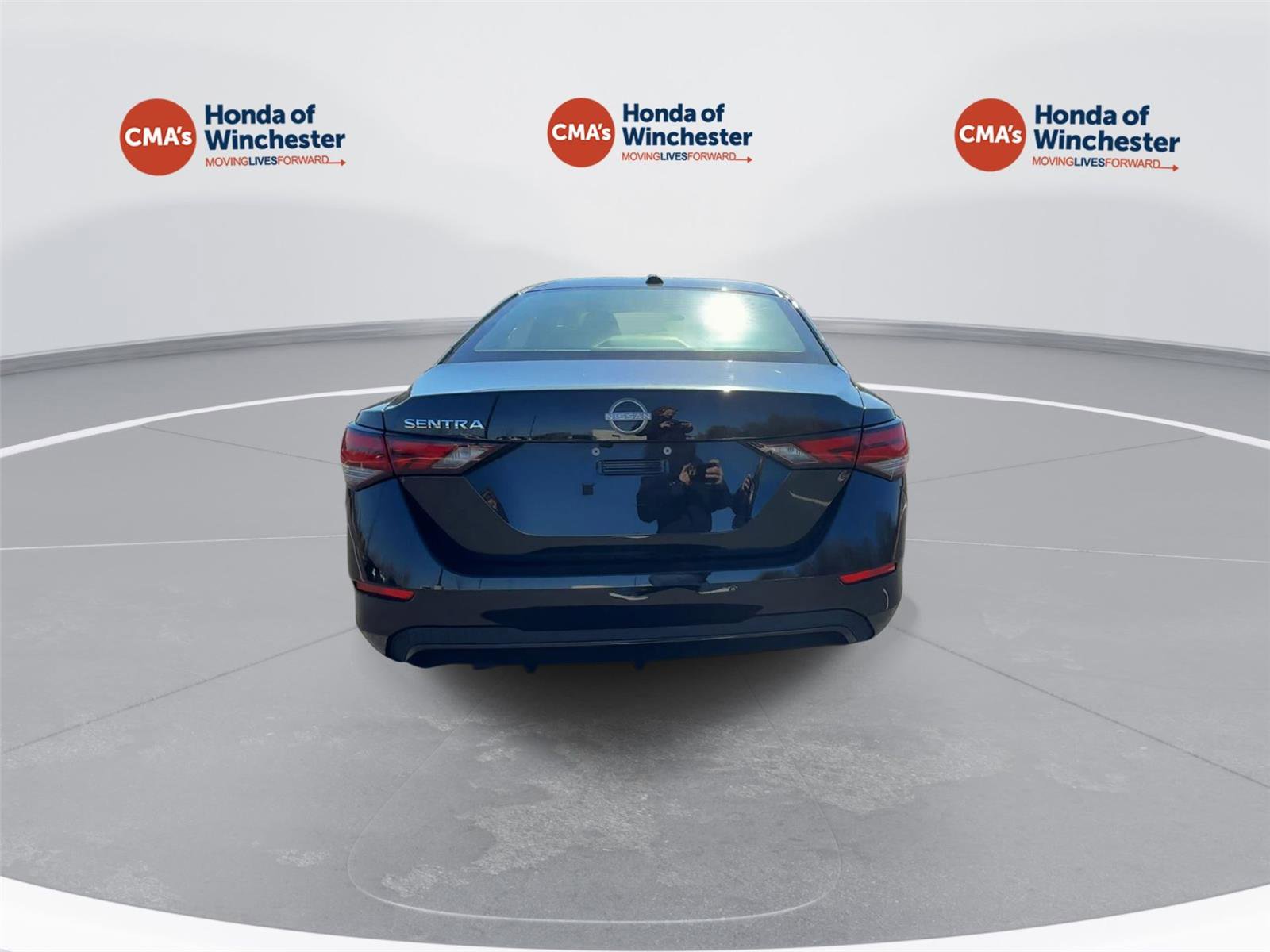 Used 2025 Nissan Sentra SV image 7