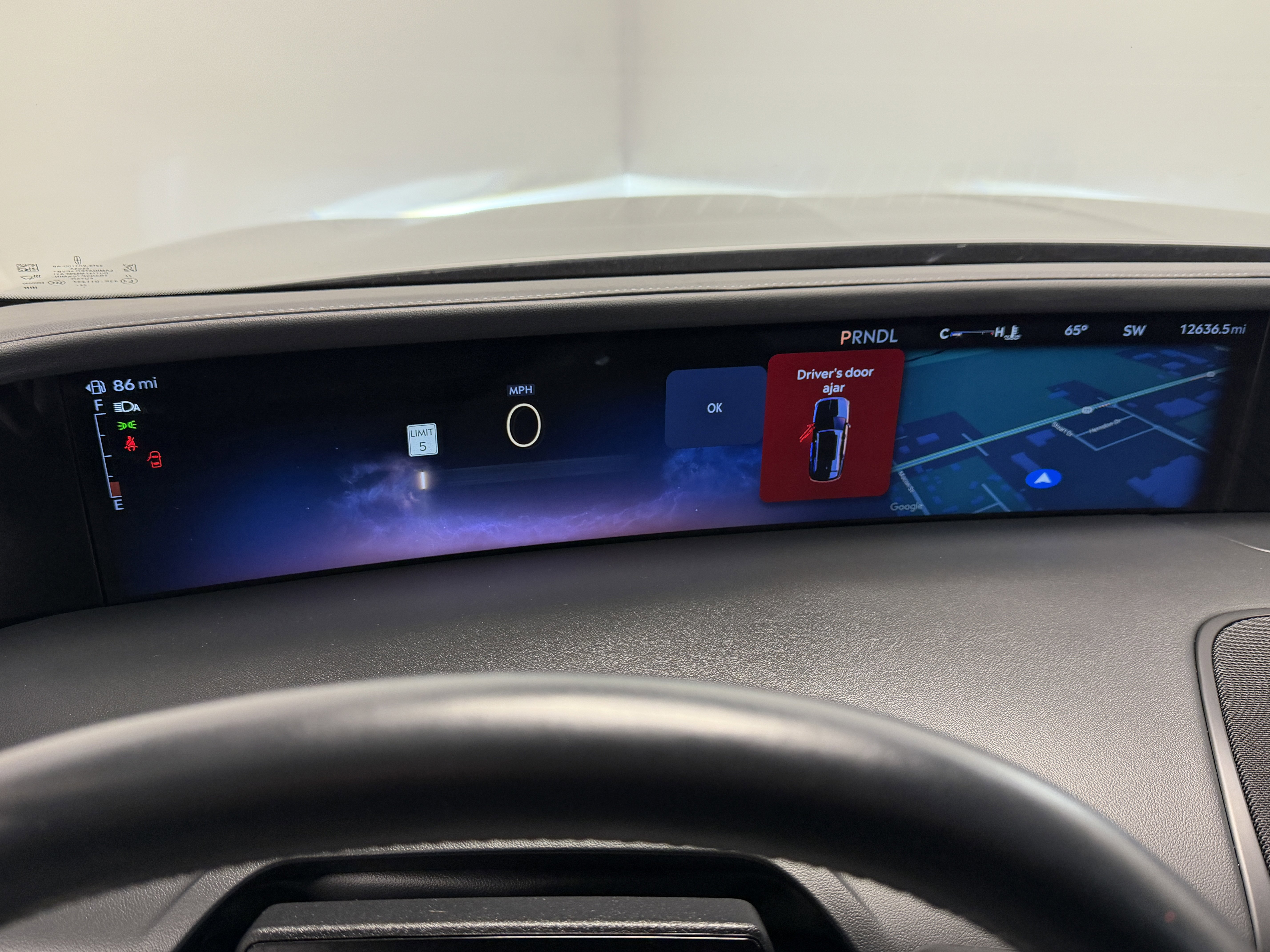 Used 2025 Lincoln Nautilus Reserve image 18