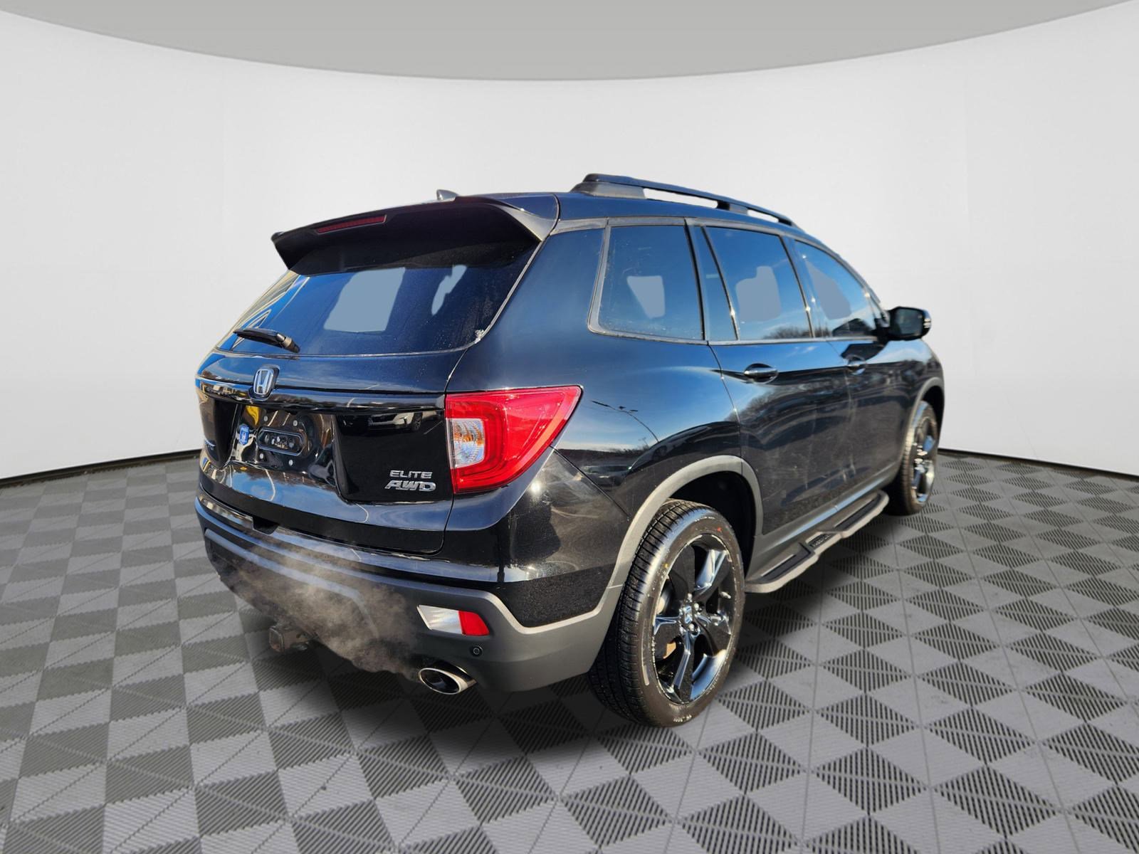 Used 2019 Honda Passport Elite image 4
