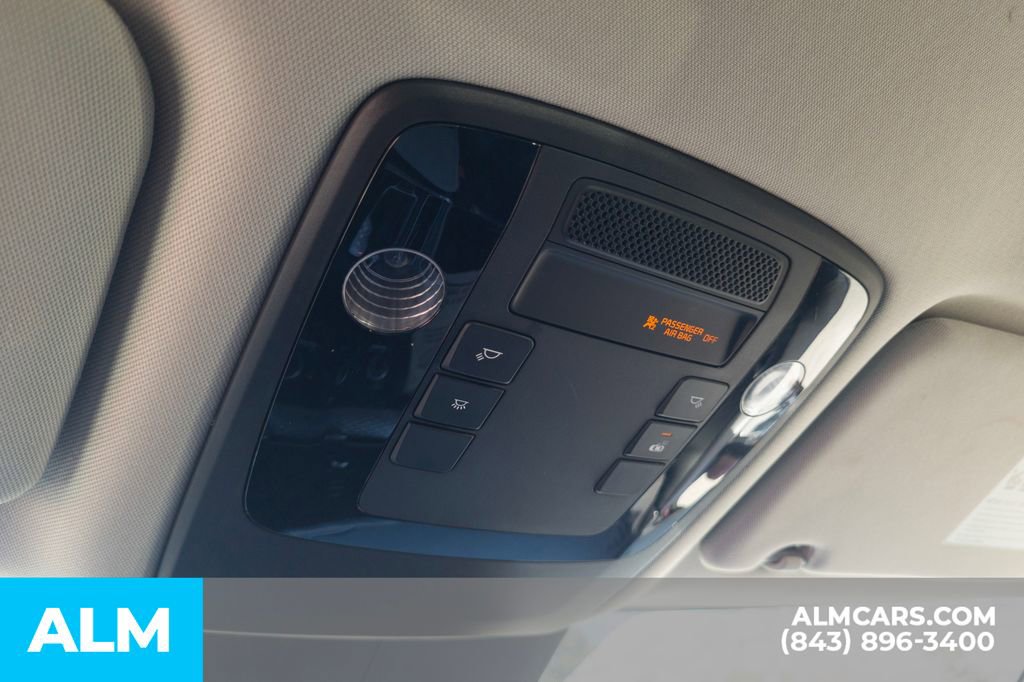 Used 2024 Kia Carnival LX image 35