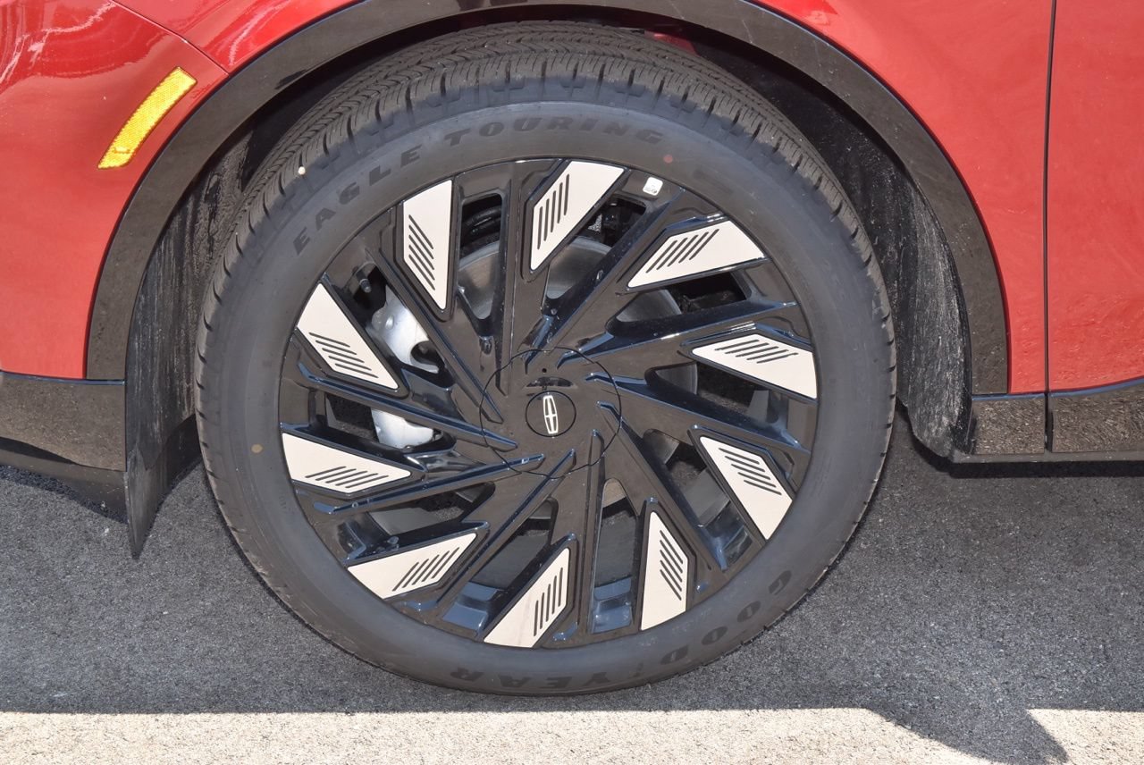 New 2026 Lincoln Nautilus Reserve w/ Jet Appearance Package AWD/4WD image 68