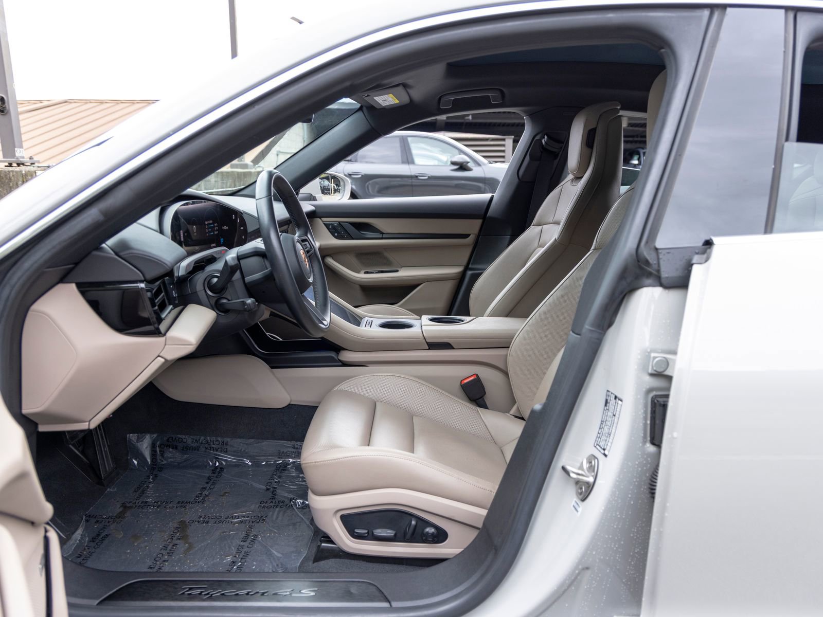 Certified 2022 Porsche Taycan 4S AWD/4WD image 26