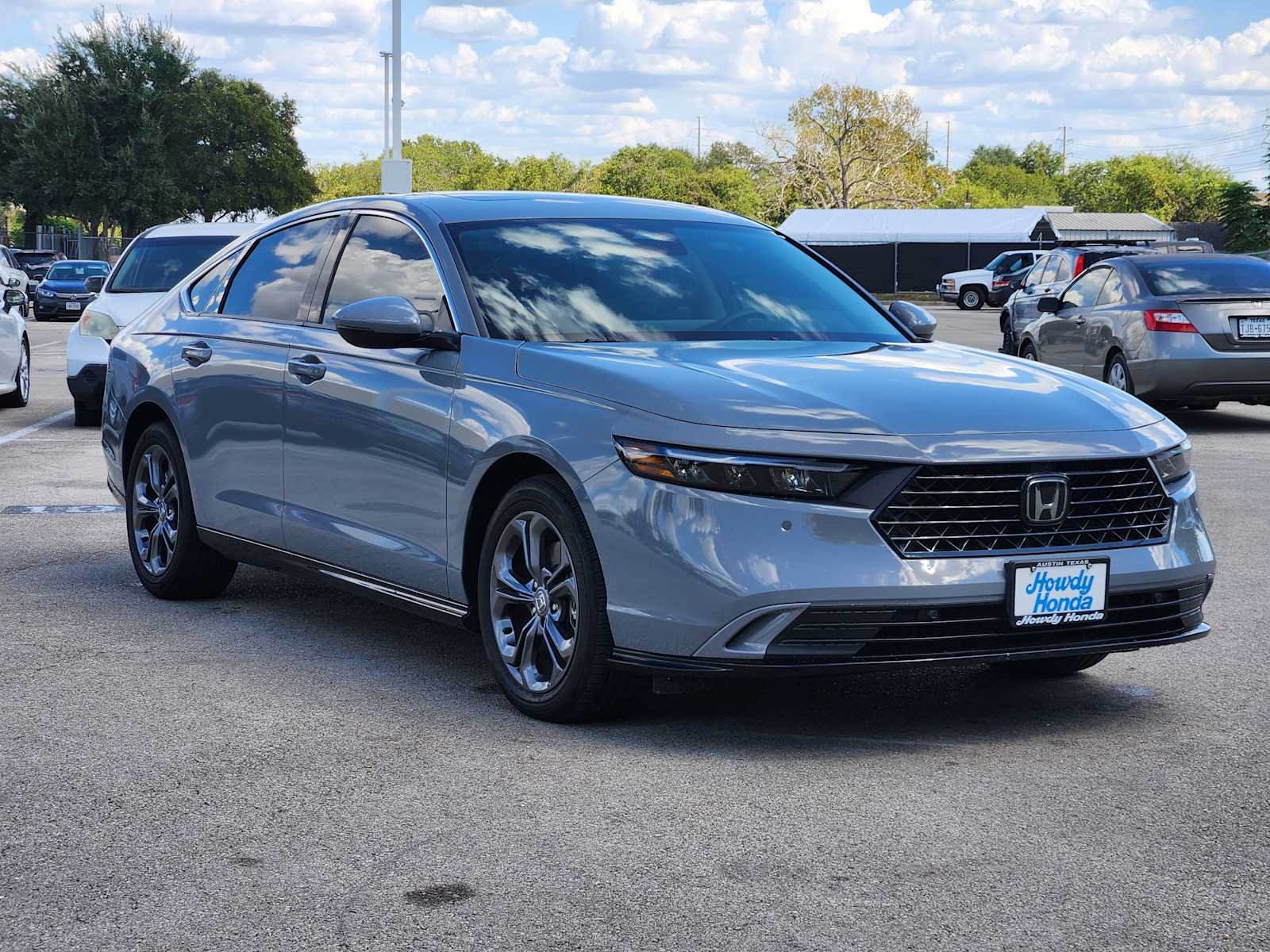 Used 2026 Honda Accord EX-L image 3