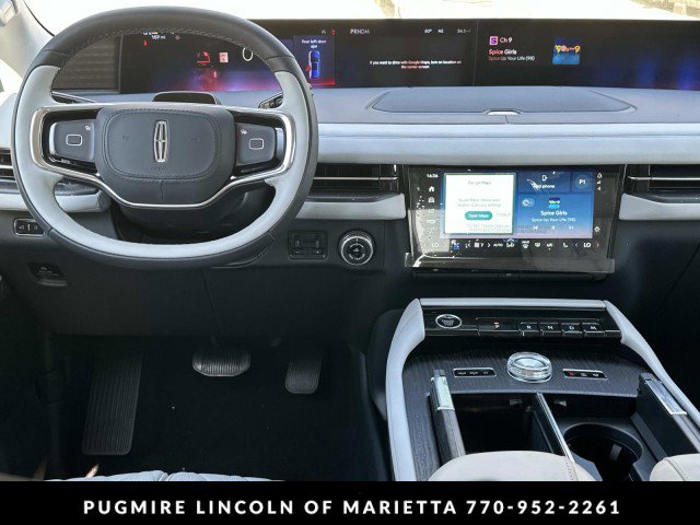 New 2026 Lincoln Navigator Black Label w/ Black Label Special Edition image 11