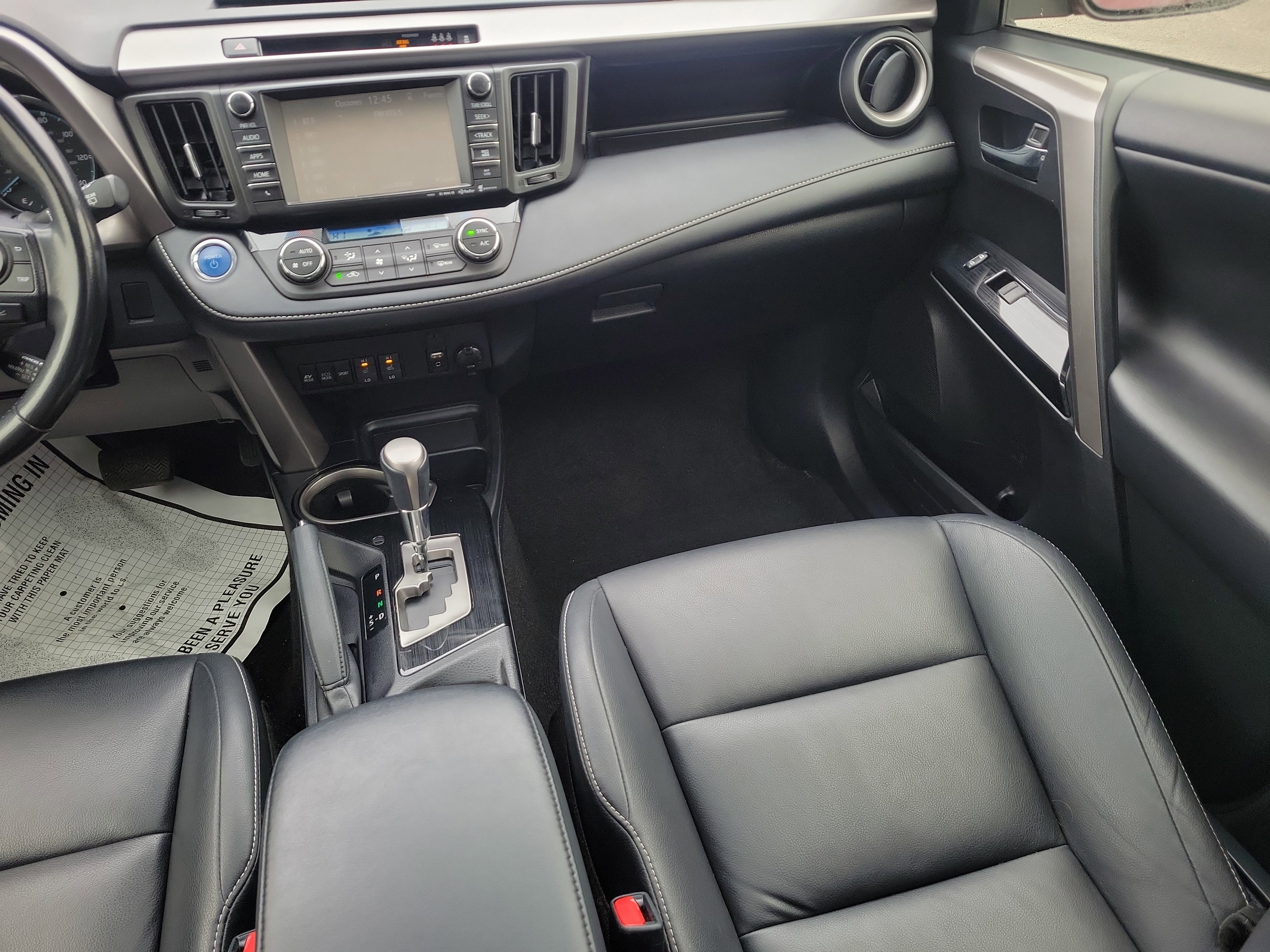 Used 2018 Toyota RAV4 Limited image 14