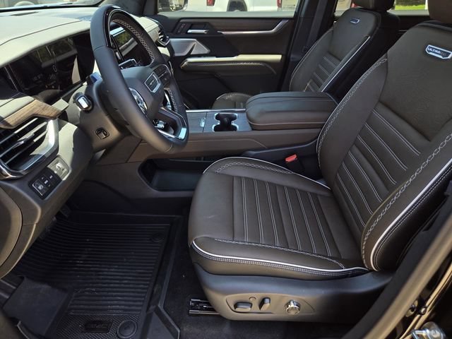 New 2026 GMC Acadia Denali Ultimate w/ LPO, Floor Liner Package AWD/4WD image 25
