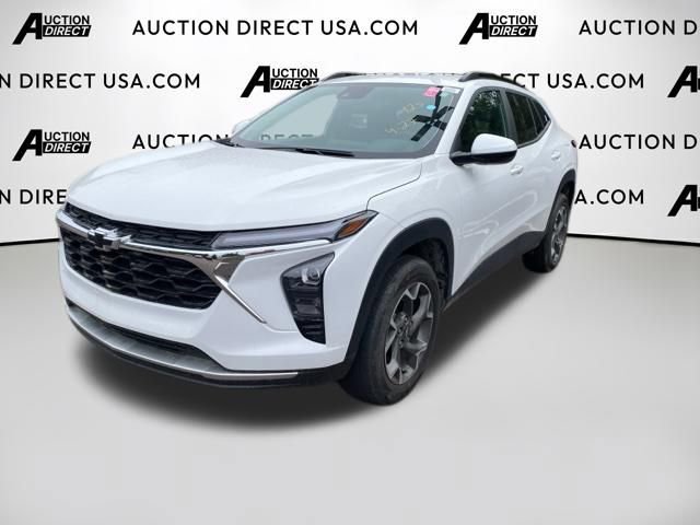 Used 2024 Chevrolet Trax LT w/ Driver Confidence Package FWD image 1
