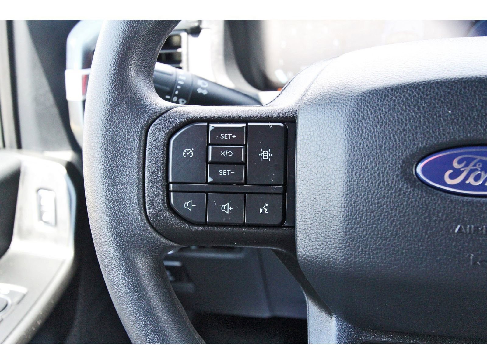 Used 2025 Ford F150 STX w/ Equipment Group 200A AWD/4WD image 22