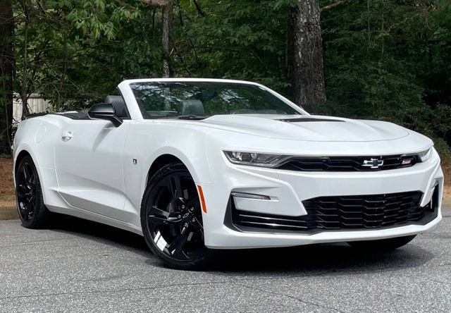 Used 2023 Chevrolet Camaro SS RWD image 17