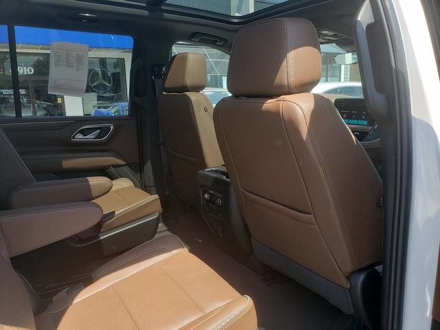 Used 2024 Chevrolet Tahoe High Country w/ Premium Package 2 AWD/4WD image 20
