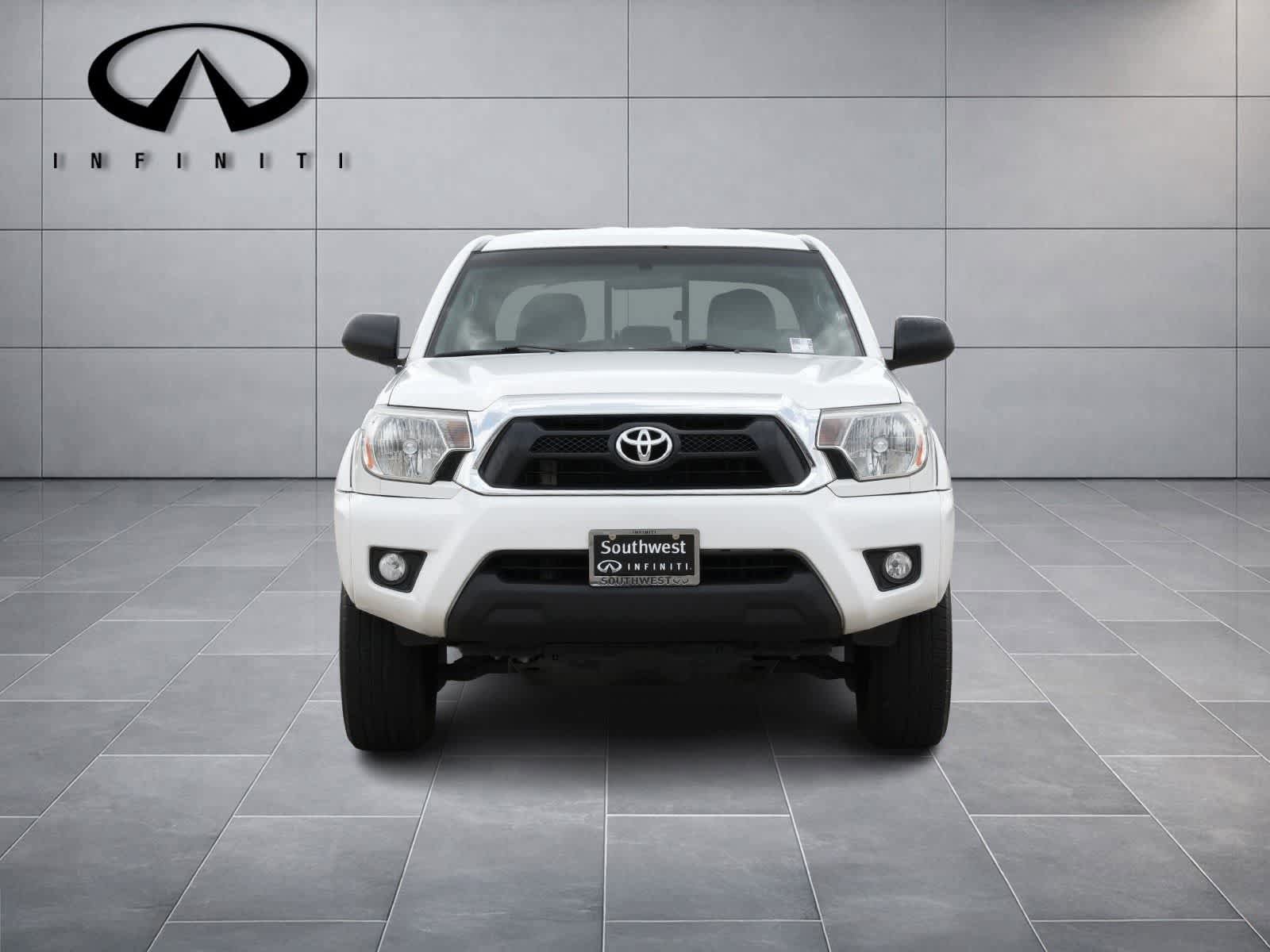 Used 2015 Toyota Tacoma PreRunner w/ SR5 Package RWD video 2