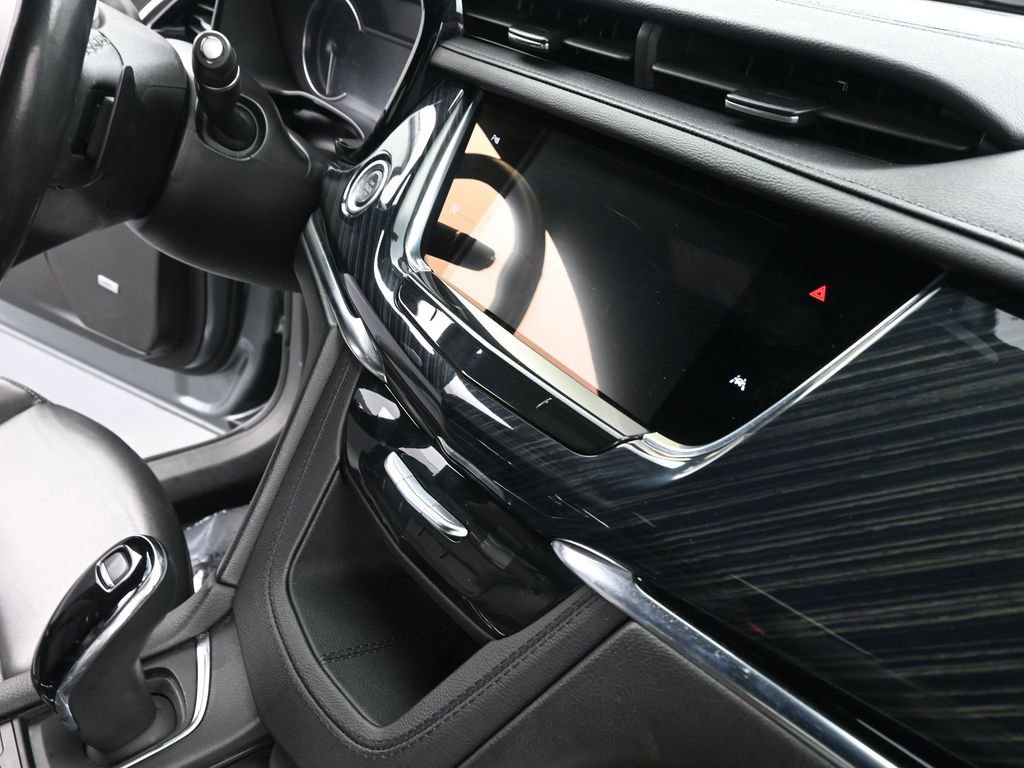 Used 2023 Cadillac XT6 Premium Luxury image 24