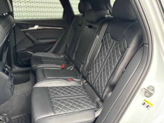 Certified 2025 Audi SQ5 Premium Plus w/ Premium Plus Package AWD/4WD image 11