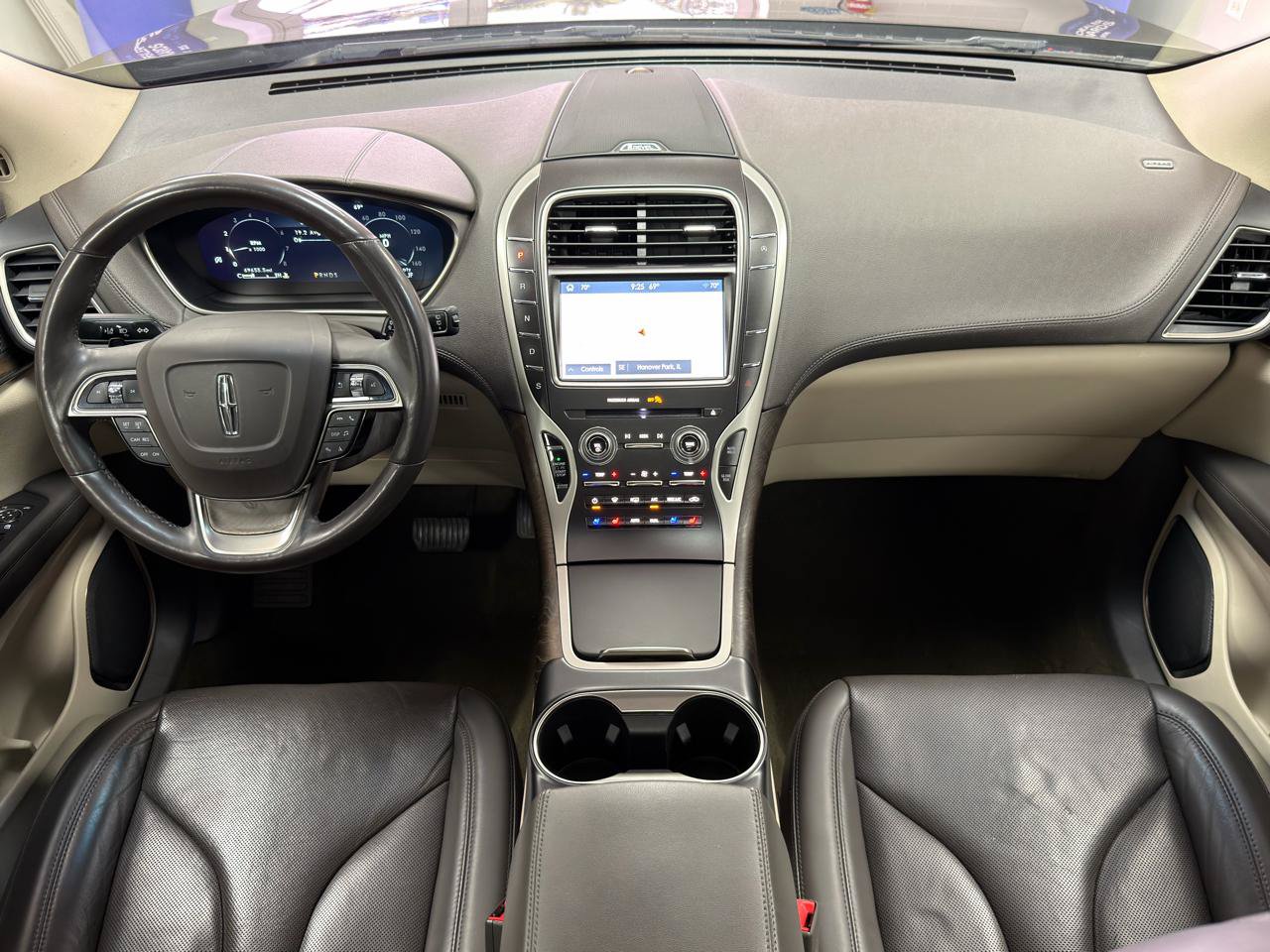 Used 2019 Lincoln Nautilus Reserve AWD/4WD image 28