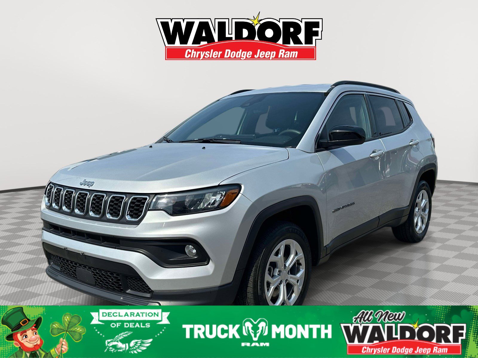 Used 2024 Jeep Compass Latitude image 3