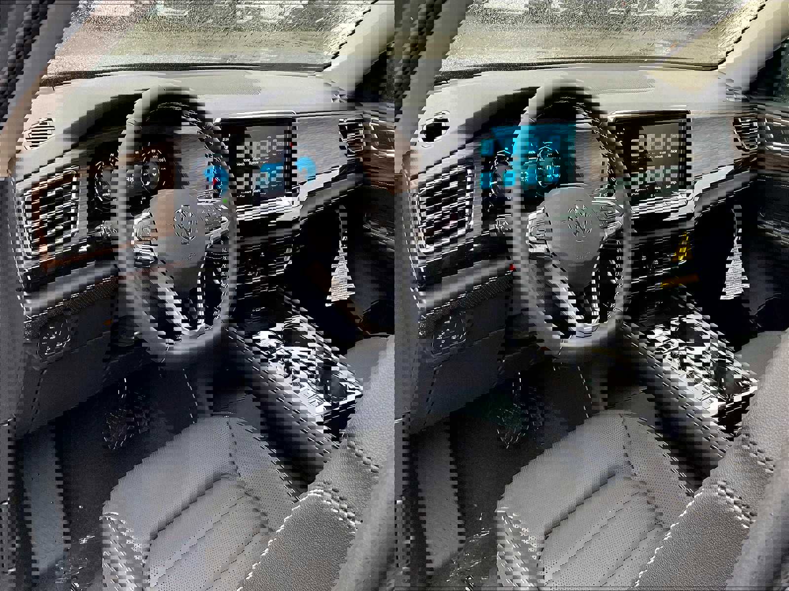 New 2026 Volkswagen Atlas SEL image 9