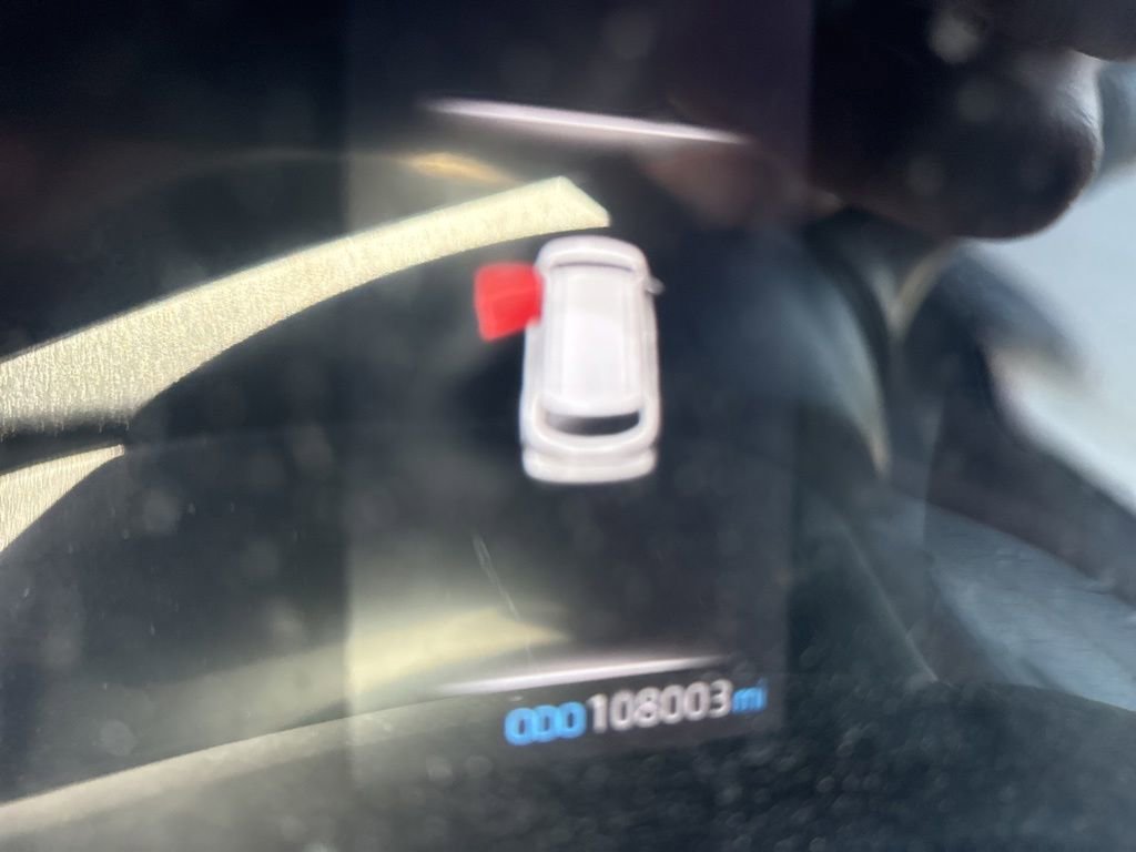 Used 2023 Toyota Sienna LE AWD/4WD image 19