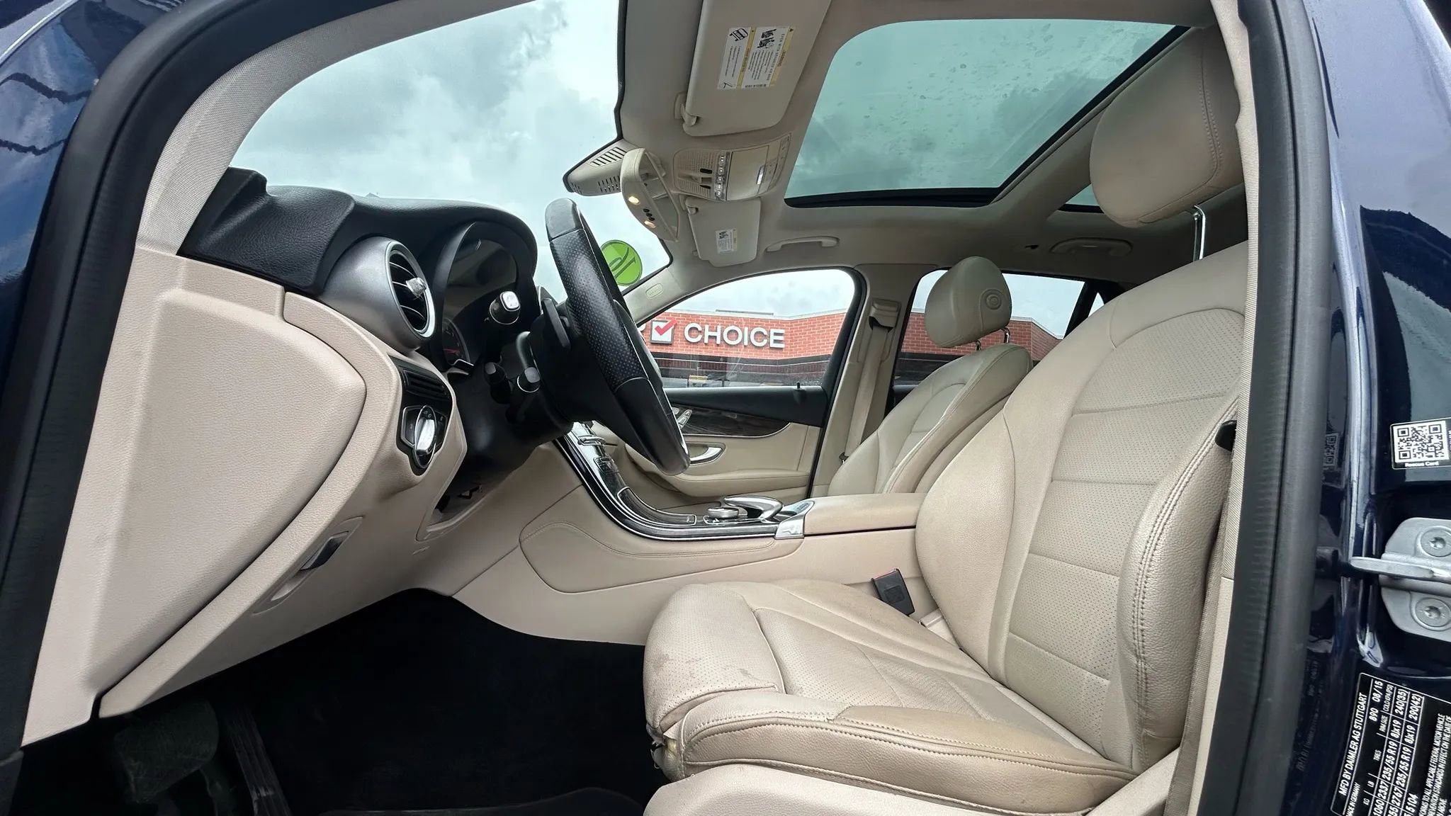 Used 2016 Mercedes-Benz GLC 300 image 10