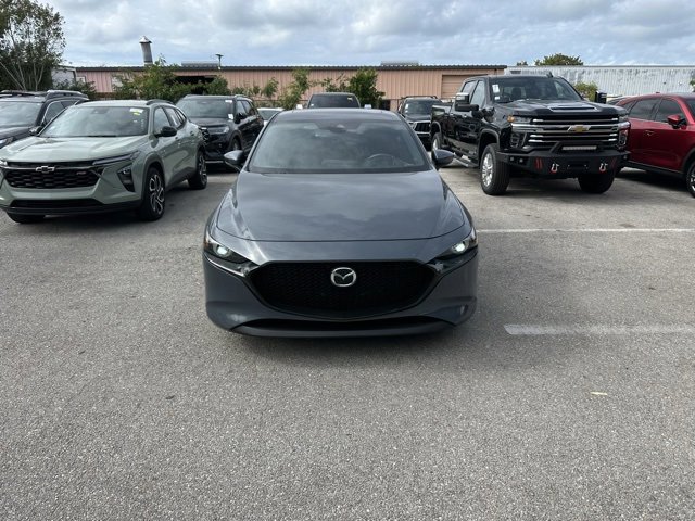 Used 2019 MAZDA MAZDA3 Hatchback w/ Premium Package image 3