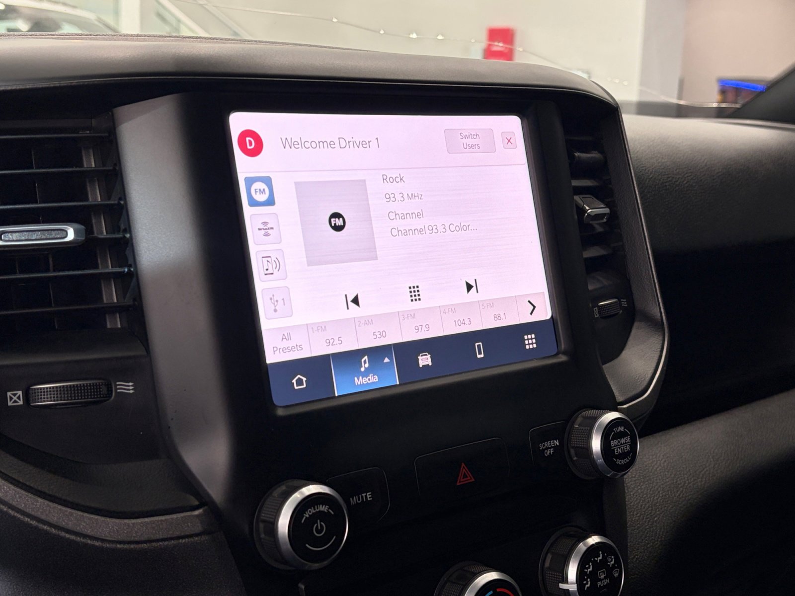 Used 2023 RAM 2500 Tradesman w/ Towing Technology Group AWD/4WD image 23