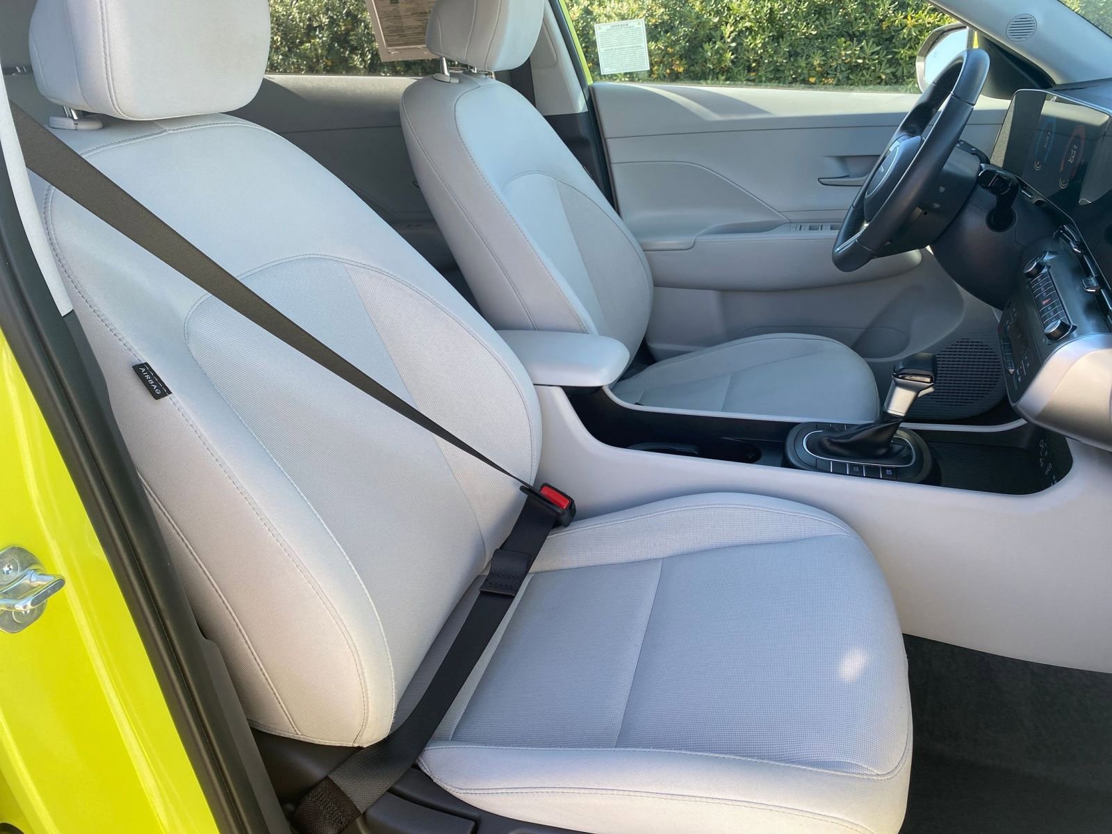 Used 2025 Hyundai Kona SEL image 36