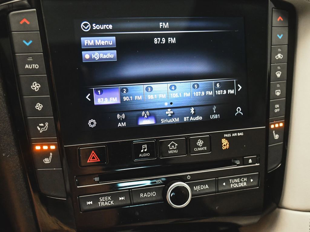 Used 2023 INFINITI QX55 Luxe w/ Cargo Package image 26