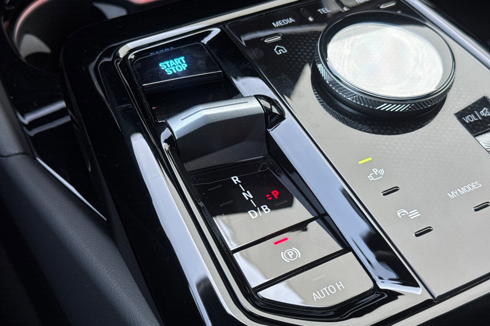 Used 2026 BMW i5 eDrive40 image 17