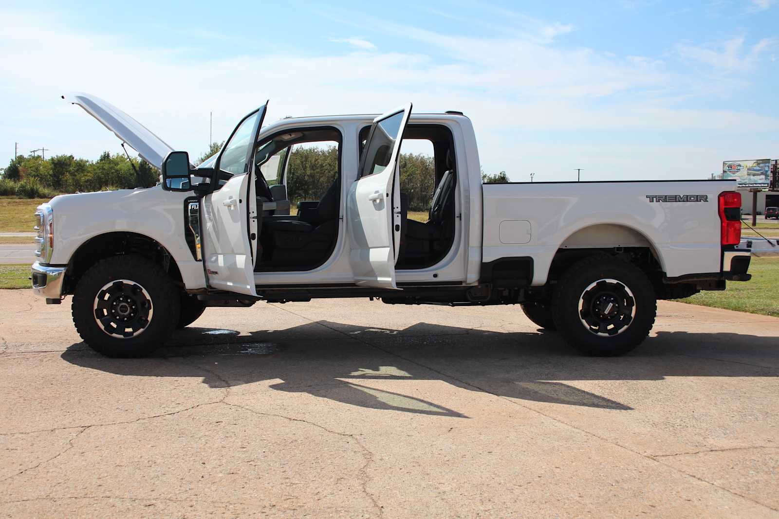 New 2026 Ford F250 Lariat image 60