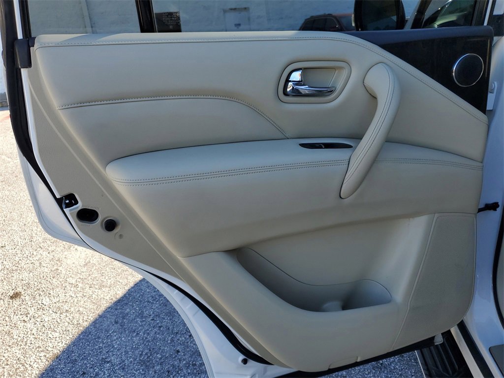 Used 2022 INFINITI QX80 Luxe w/ Cargo Package image 18