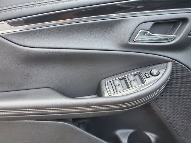 Used 2018 Chevrolet Impala Premier FWD image 18