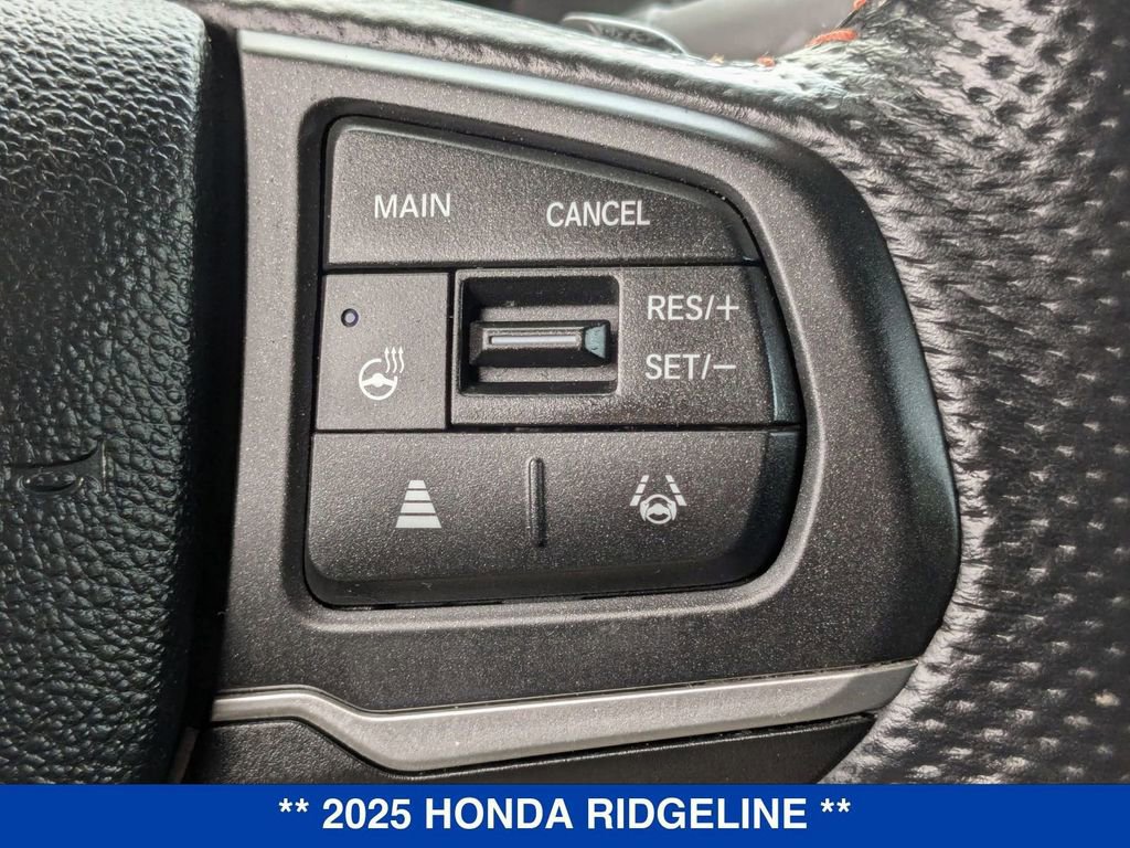 Used 2025 Honda Ridgeline TrailSport image 18
