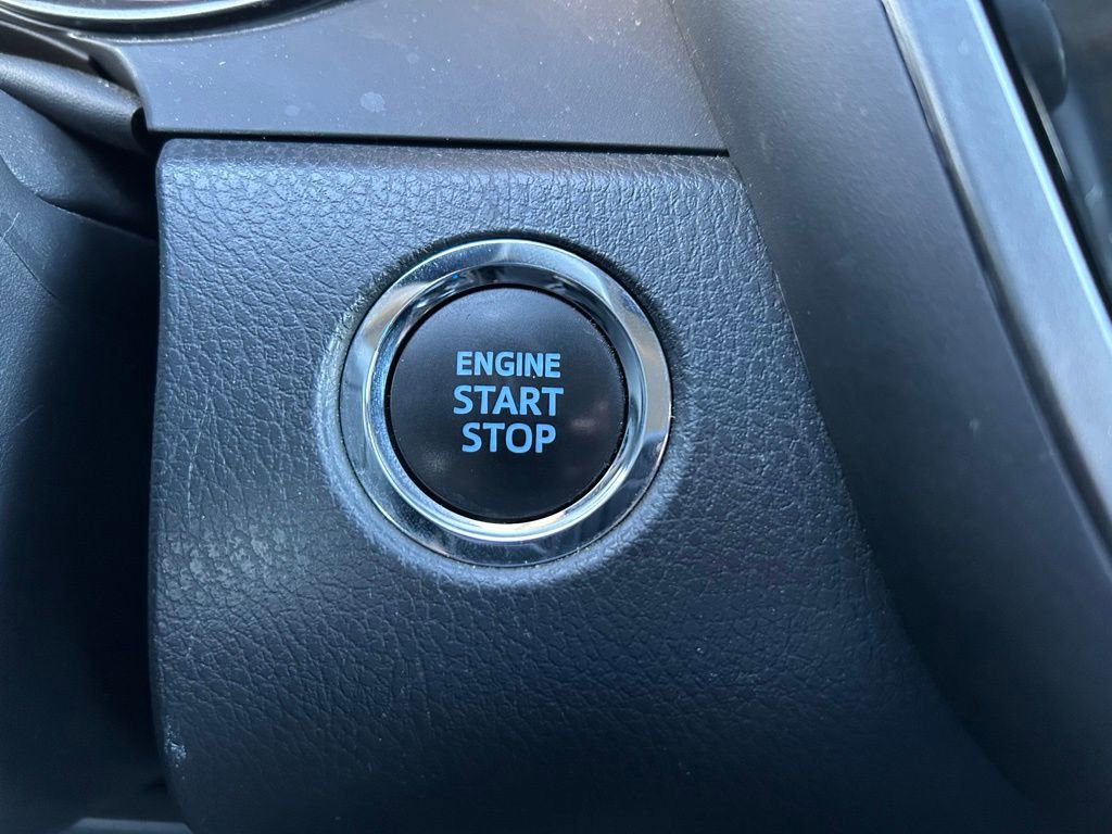 Used 2024 Toyota Camry SE image 28