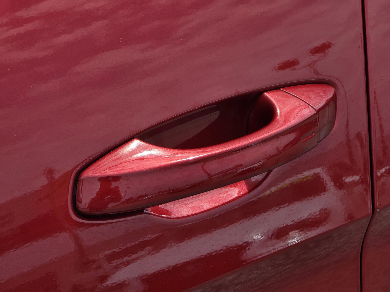 Used 2020 Volkswagen Atlas Cross Sport SEL image 42