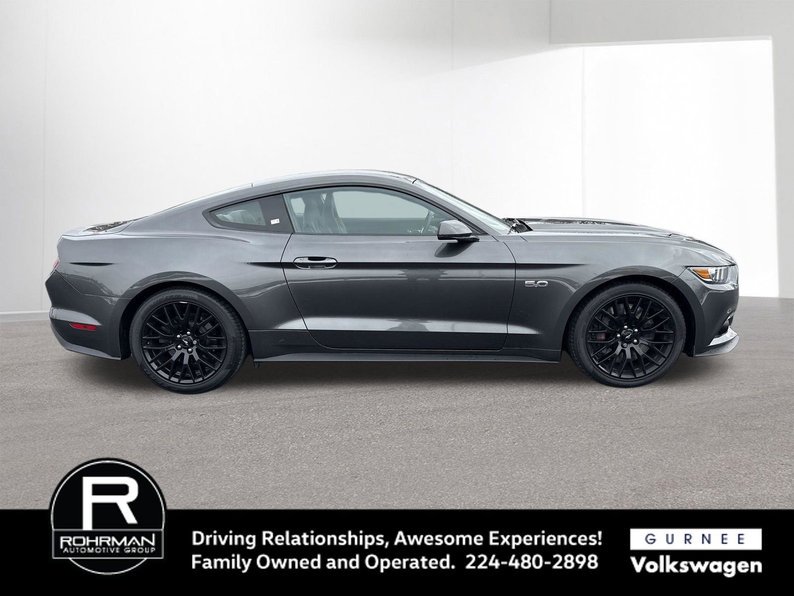 Used 2017 Ford Mustang GT Premium w/ GT Performance Package image 10