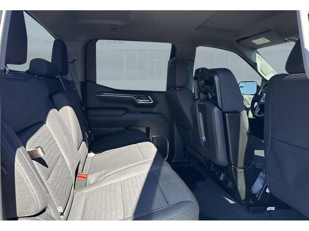 Used 2025 GMC Sierra 1500 Elevation image 15